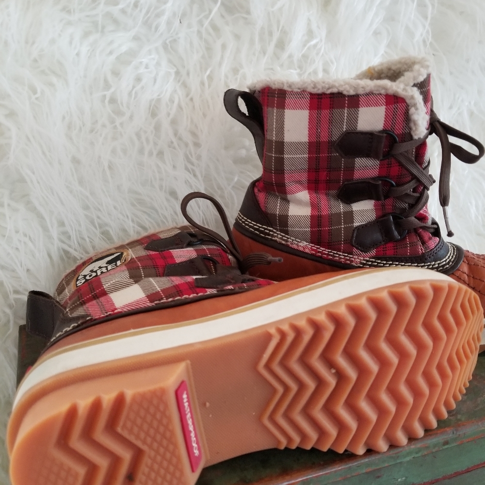 Sorel women's winter lace-up boots - size 6 - Picture 8 of 9